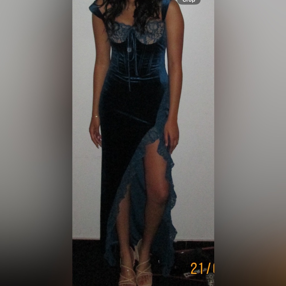 Elegant Blue Lace Prom Dress